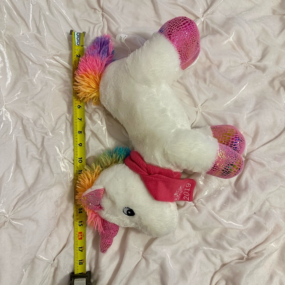 A Bundle Of 3 Large Plush Stuffie Toys - Picture 3 of 10